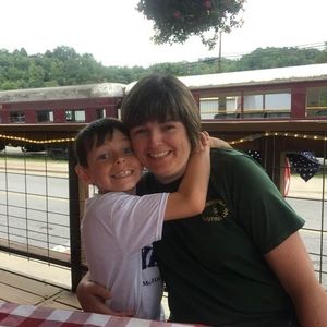 Meet your Posher, Mandy